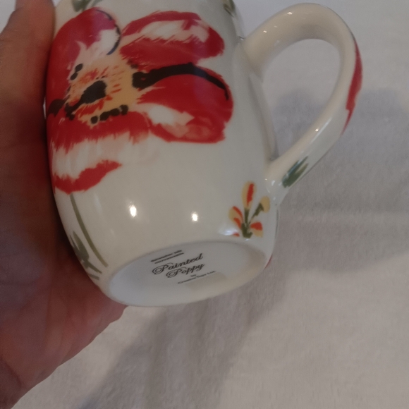 Painted Poppy Coffee ☕️ Cup - Picture 4 of 5